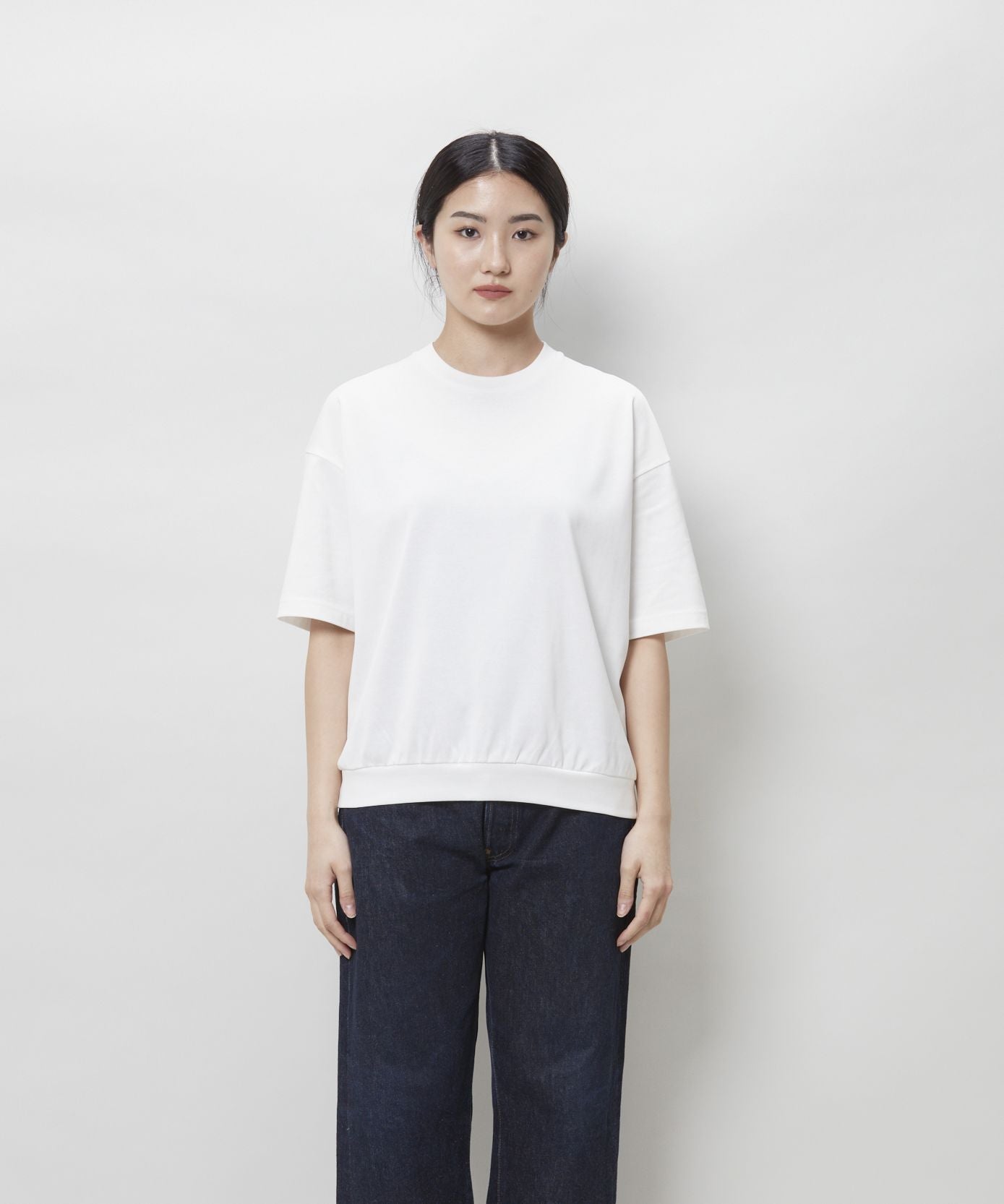 Ribbed hem T-shirt